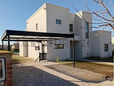 Venta de casa 5 ambientes en San Matias Puertos Canton Escobar A ESTRENAR
