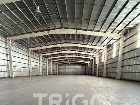 Nave Industrial en alquiler 3600 m2 en Moreno 7 min de Autopista Acceso Oeste Ruta 24 y 25