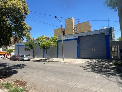 Terreno en Venta 12  mts Fondo