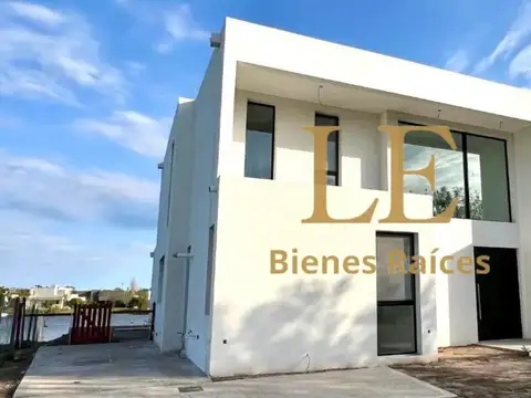 Casa en Venta en El Canton, USD 425.000