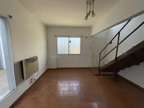 Venta de Ph de 3 Ambientes con Cochera en La Plata