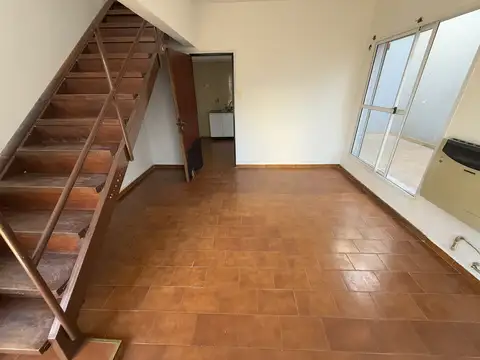 Depto Tipo Casa en Venta 20 años