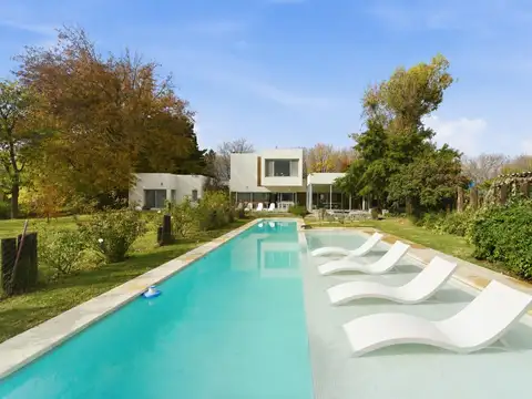 Venta Casa en Club de Polo La Cañada