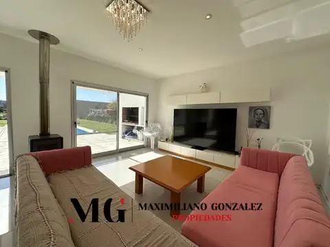 Casa en Alquiler en Countries y Barrios Cerrados en Ezeiza, USD 1.900