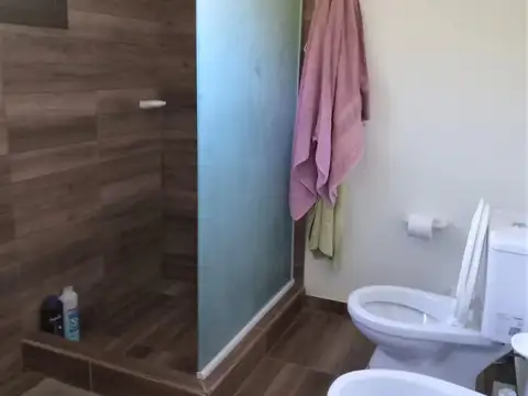 Casa en venta con pileta, en Los Talas. Berisso