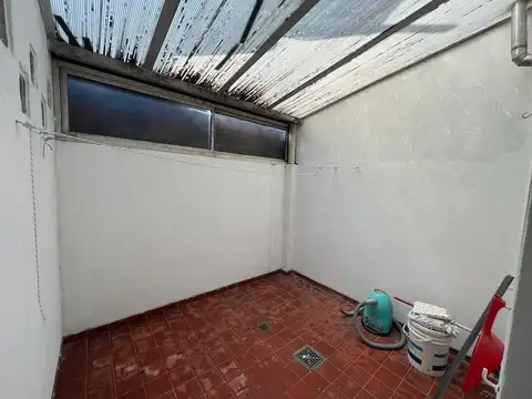 Duplex dos ambientes venta Ramos Mejia