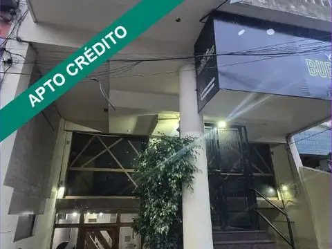 VENTA DE DPTO 4 AMB, C/ COCHERA. CASEROS LADO NORTE FRENTE A LA PLAZA