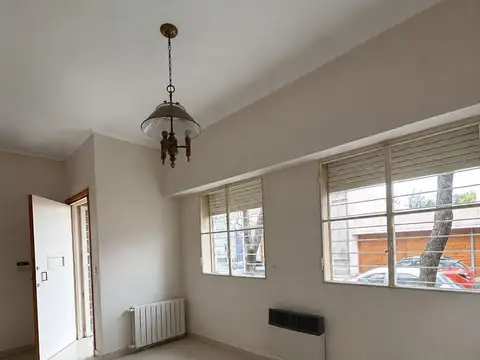 CASA EN VENTA EN PERGAMINO ZONA CENTRICA