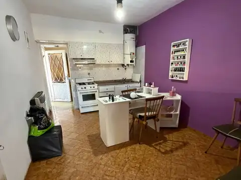 Casa 3 ambientes con 1 baño