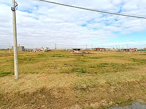 EN VENTA TERRENO 287M2 ALTOS DE PIÑERO