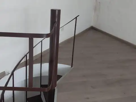 Local en Venta 35 años