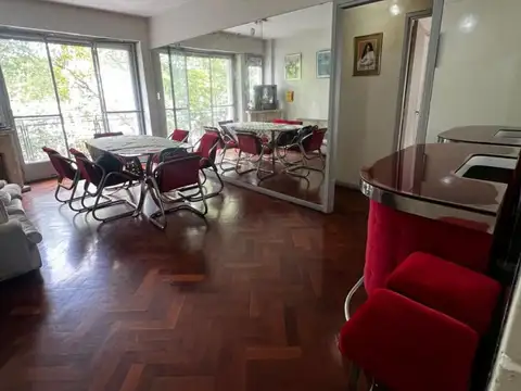 Lavalle 3800, Piso 4