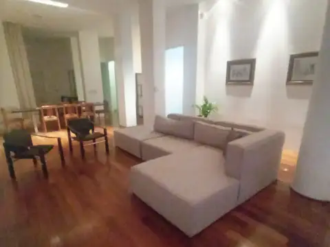 Avenida Presidente Manuel Quintana 300, Piso PB