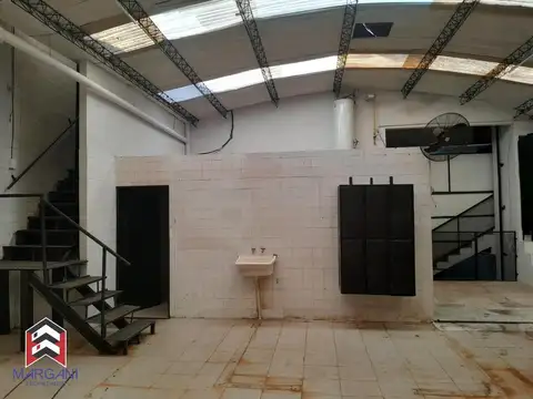 Galpon en Alquiler en Tablada, USD 1.600