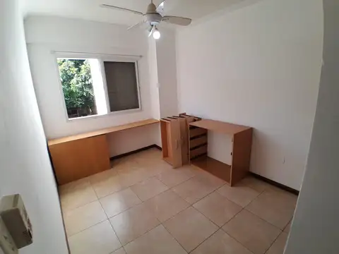 Departamento en Alquiler en Republica De La Sexta, $ 600.000