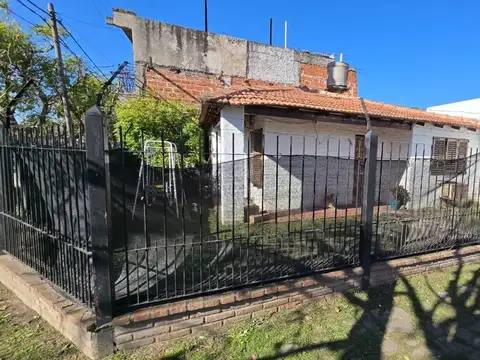 Casa 3 ambientes venta Ituzaingó Norte apto credito
