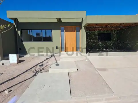 Venta de casa en barrio privado Villa Michelo