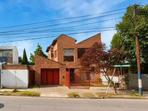 Carlos Octavio Bunge 3500