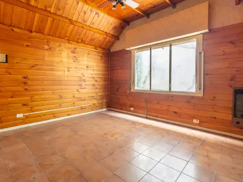 Depto Tipo Casa 4 ambientes con 1 baño