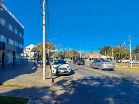 Departamento 2 dormitorios en Alquiler C/cochera 