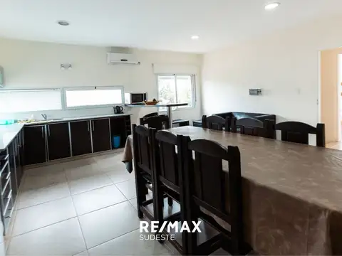 Hotel en Venta en Monte Hermoso, USD 500.000
