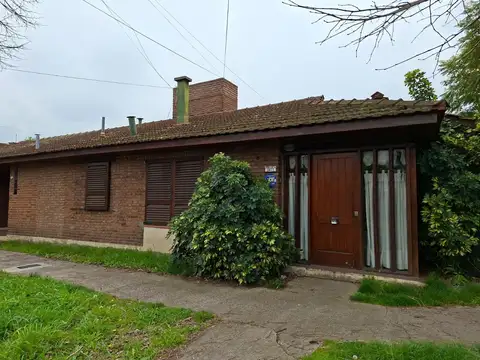 CASA EN ITUZAINGO