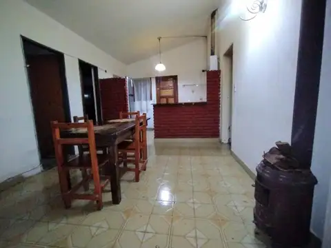 Casas en venta - 5 Dormitorios 2 Baños - 400Mts2 - Mar del Plata
