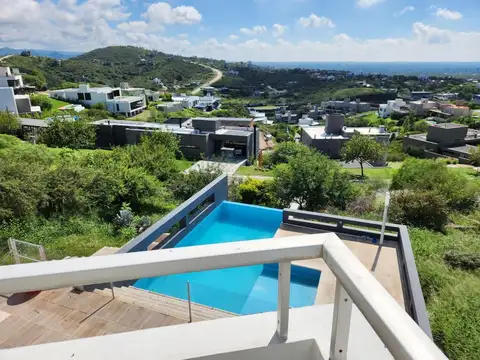 Casa en Venta en La Cuesta, USD 450.000