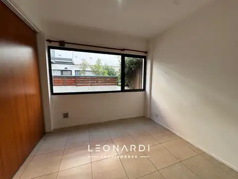 Departamento en Alquiler con 1 cocheras