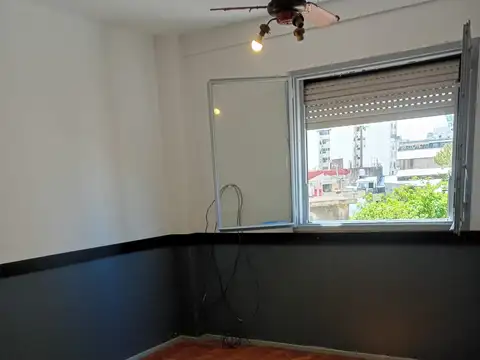 Departamento en Alquiler en Floresta, $ 450.000