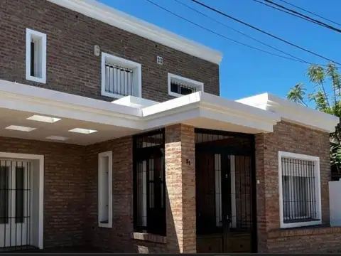 Sarmiento 51 , Piso 2