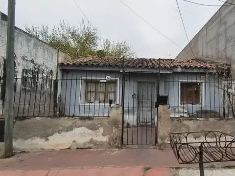 Casa en venta a reciclar zona macrocentro norte