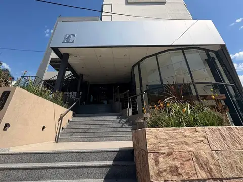 DPTO EN VENTA 2 DORMITORIOS "BV. CENTER TORRE 1"