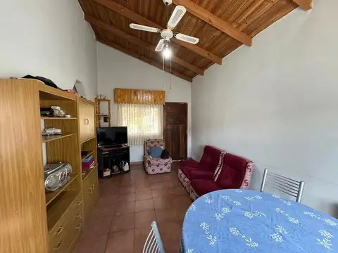 Casa con amplio jardín