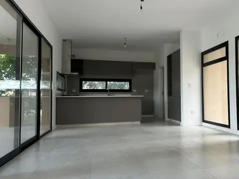 Casa en Venta en Coronel Brandsen, USD 195.000