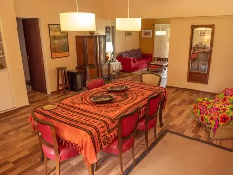 Casa en Venta en Manuel B Gonnet, USD 170.000