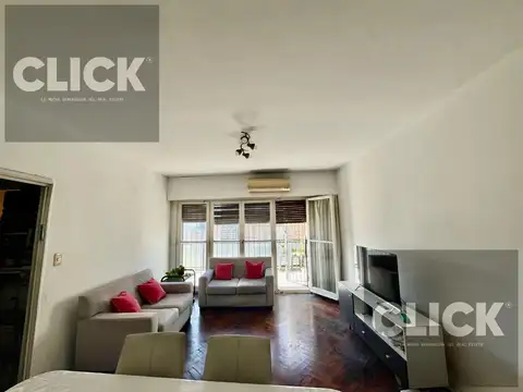 VENTA - 4 AMBIENTES AL FRENTE CON BALCON ATERRAZADO - A REFACCIONAR - BALVANERA