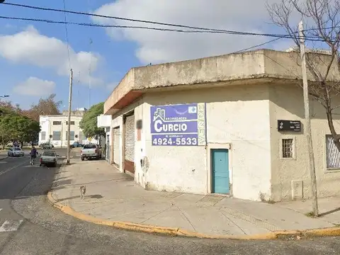 Galpón . | Abraham J Luppi al 1802/00