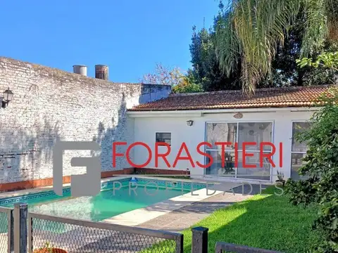 Casa en Venta con 1 cochera