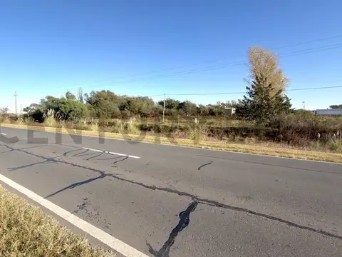 Importante Terreno en Ruta 4S Ruta El Zapallar. Frente a Estancia La Victoria - Venado Tuerto