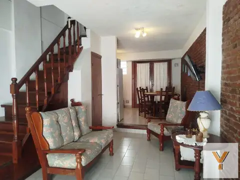 Depto Tipo Casa 3 ambientes con 1 baño