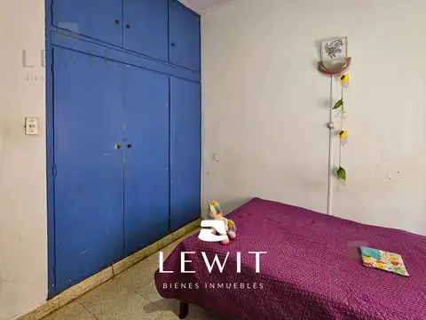 VENTA CASA PARA VIVIENDA O TERRENO APTO DESARROLLO EN BARRIO MARIO AUXILIADORA