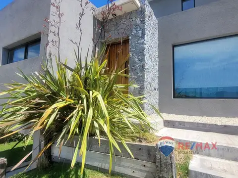 Casa en Venta en Barrio Residencial 2, USD 375.000