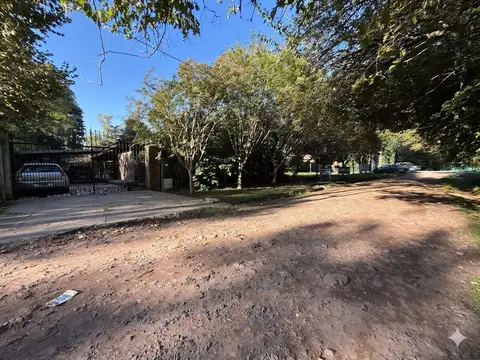 Del Ombú  al 2500