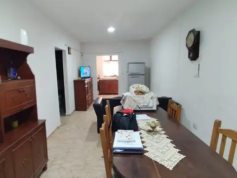 Departamento 5 ambientes con 1 baño