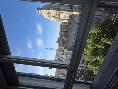 Avenida de Mayo 1300, Piso 13