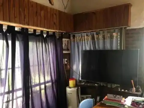 Venta de Casa en Hurlingham + Departamento al fondo