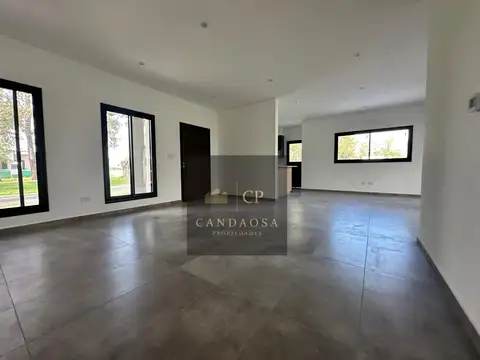 Casa en Venta al Noreste
