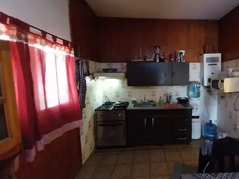 Casa en Venta en Capitán Bermudez, USD 40.000