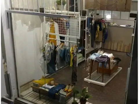 Local en venta - Alem y Matheu